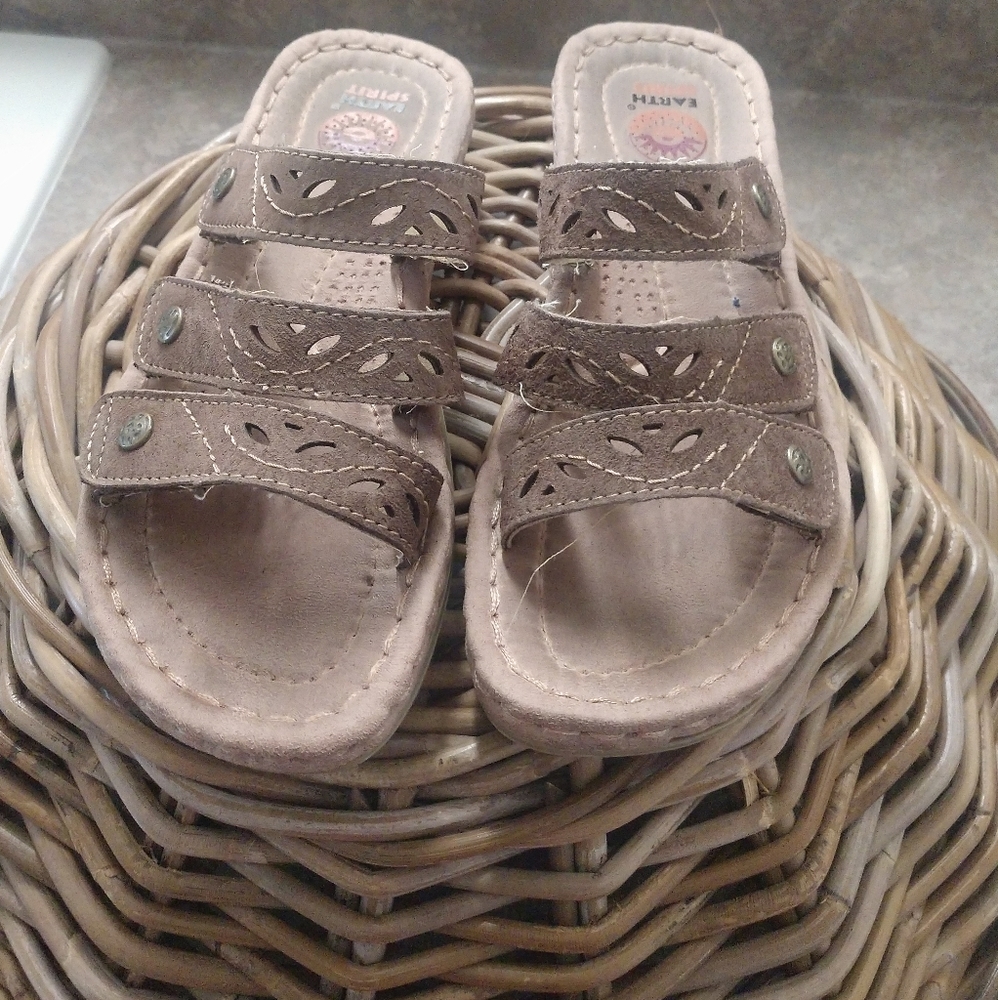 Earth Spirit Women's Sandal